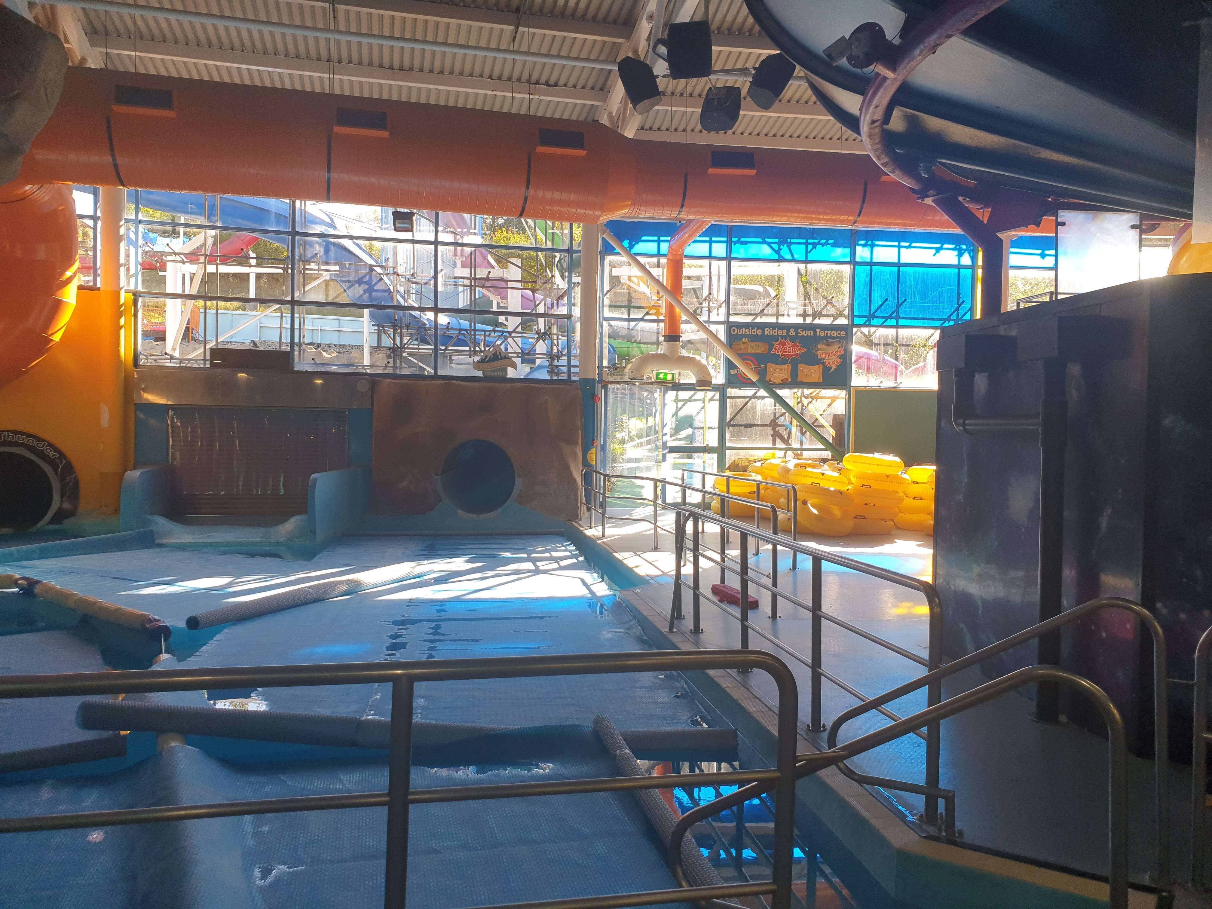 to Splashdown Waterpark, Tower Park, Poole, Dorset · Splashdown